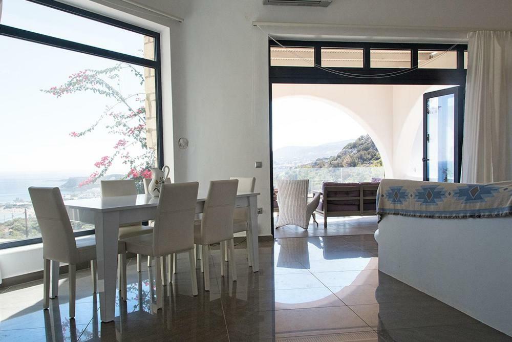 Evilia Luxury Villa 阿莫皮 外观 照片