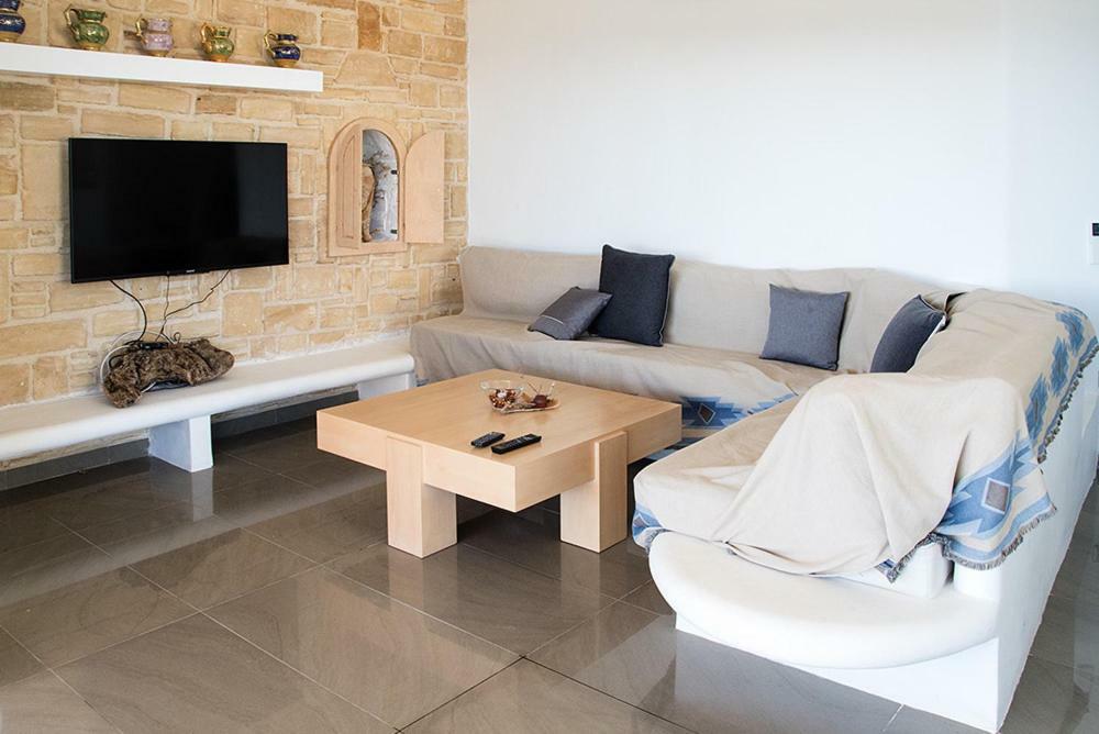 Evilia Luxury Villa 阿莫皮 外观 照片